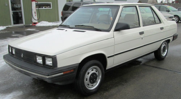 1986_Renault_Alliance_For_Sale_Front_resize